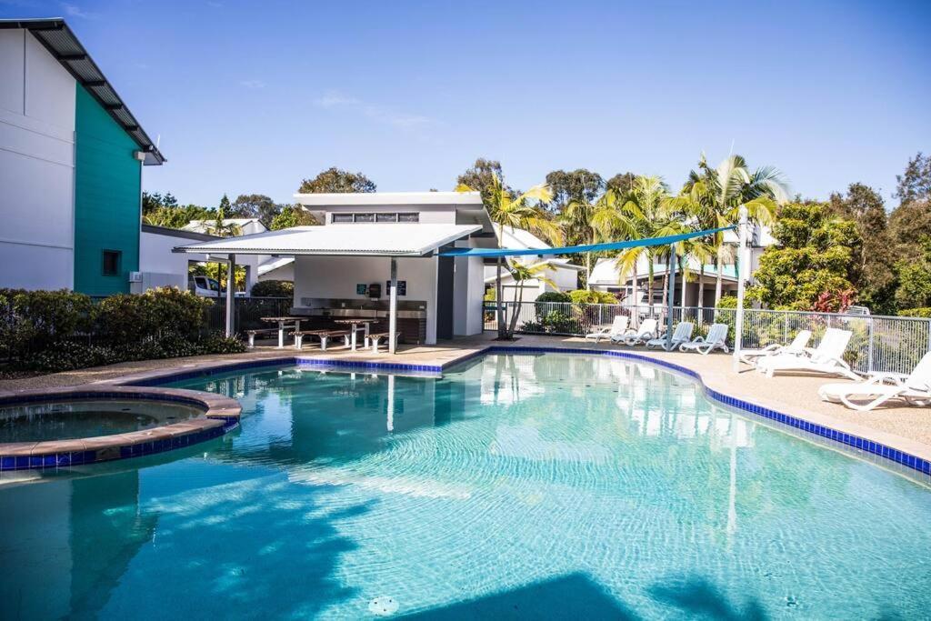 Sun Drenched Unit In Noosaville Extérieur photo