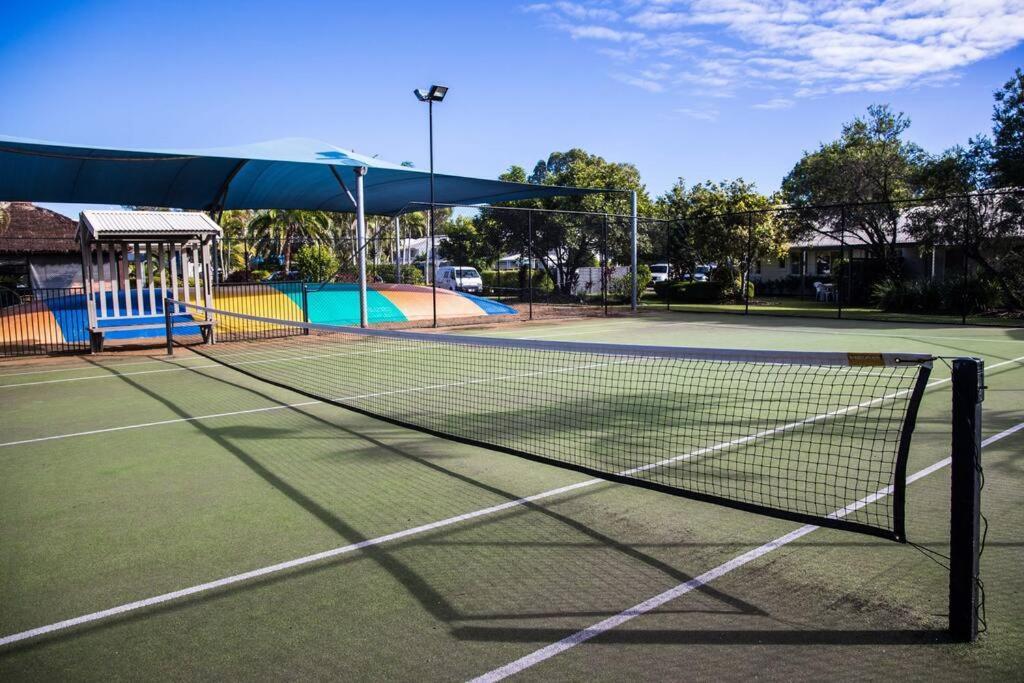 Sun Drenched Unit In Noosaville Extérieur photo