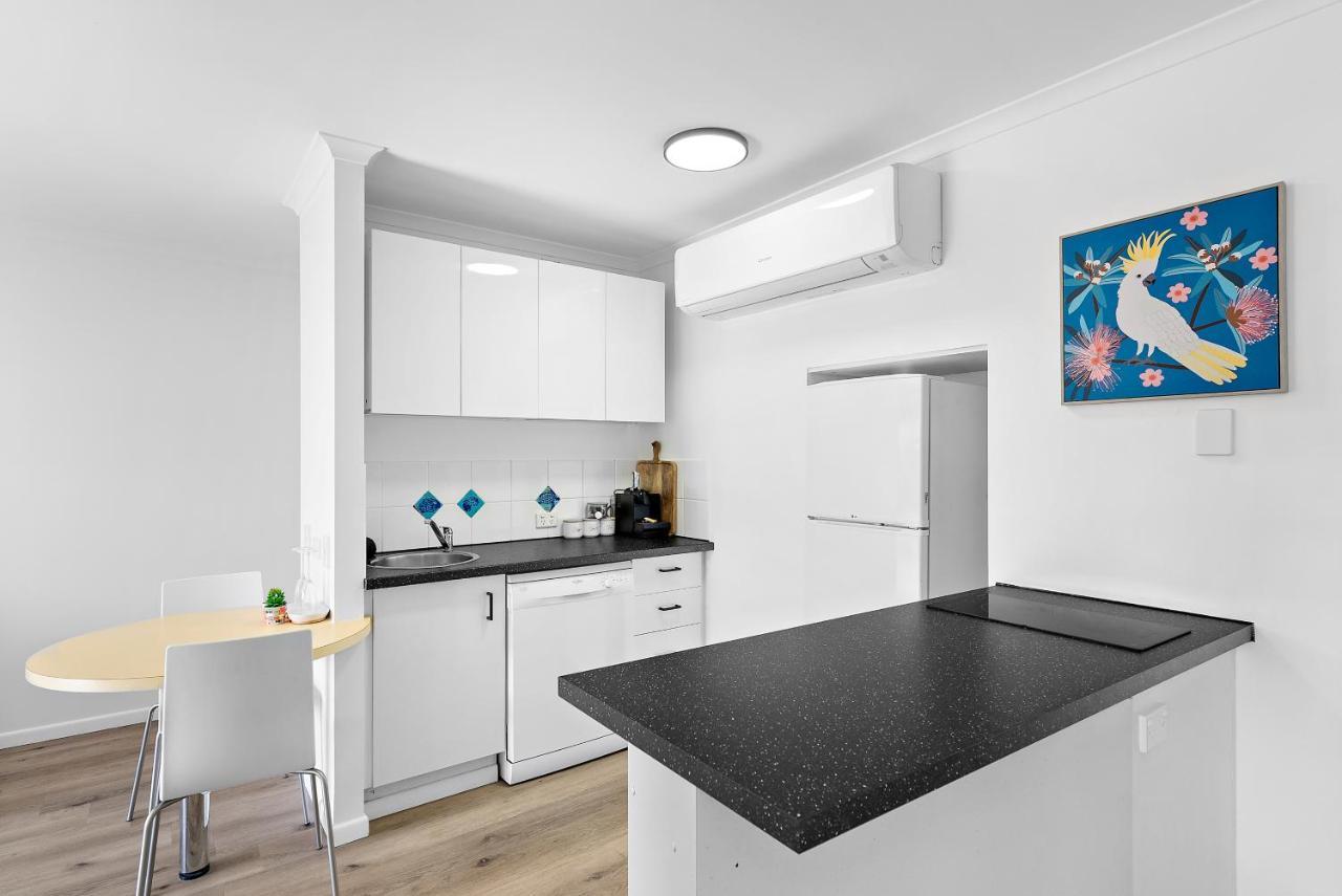 Sun Drenched Unit In Noosaville Extérieur photo